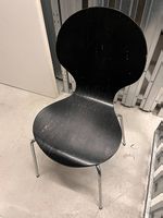 Stuhl mit Sitzkissen