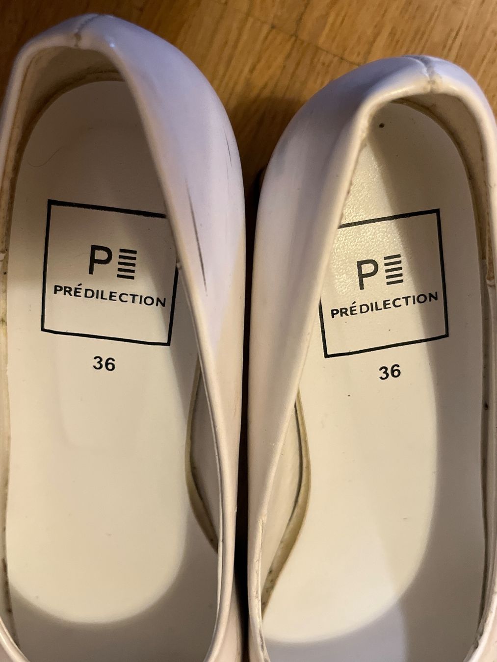 Scarpe da donna: Chaussures à talon blanches – Usato da Genève venduto da Lalafanny66 1