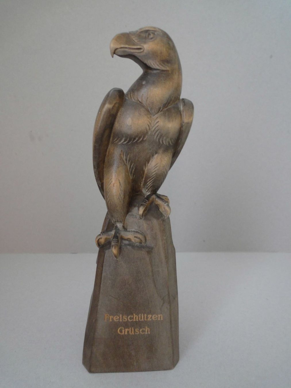 Sculture & Statue: Adler aus Holz geschnitzt – Usato da Chur venduto da omonia