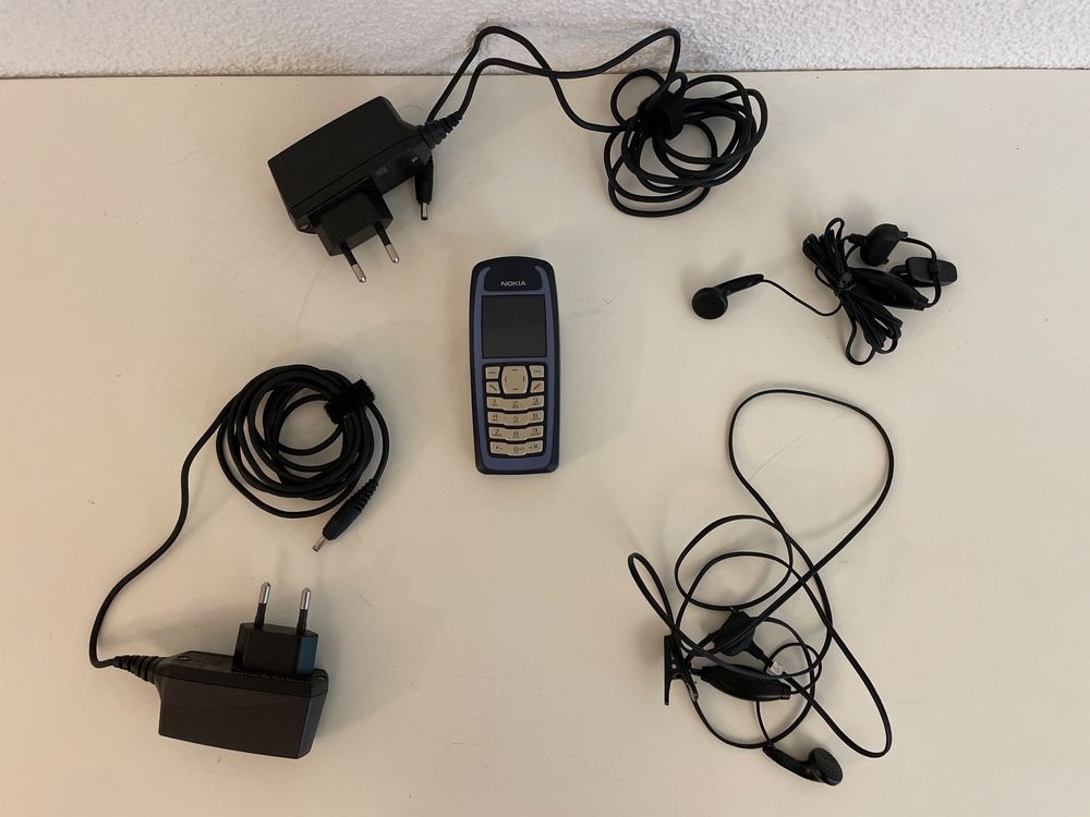 Nokia 3100 mit Zubehör Kaufen auf Ricardo