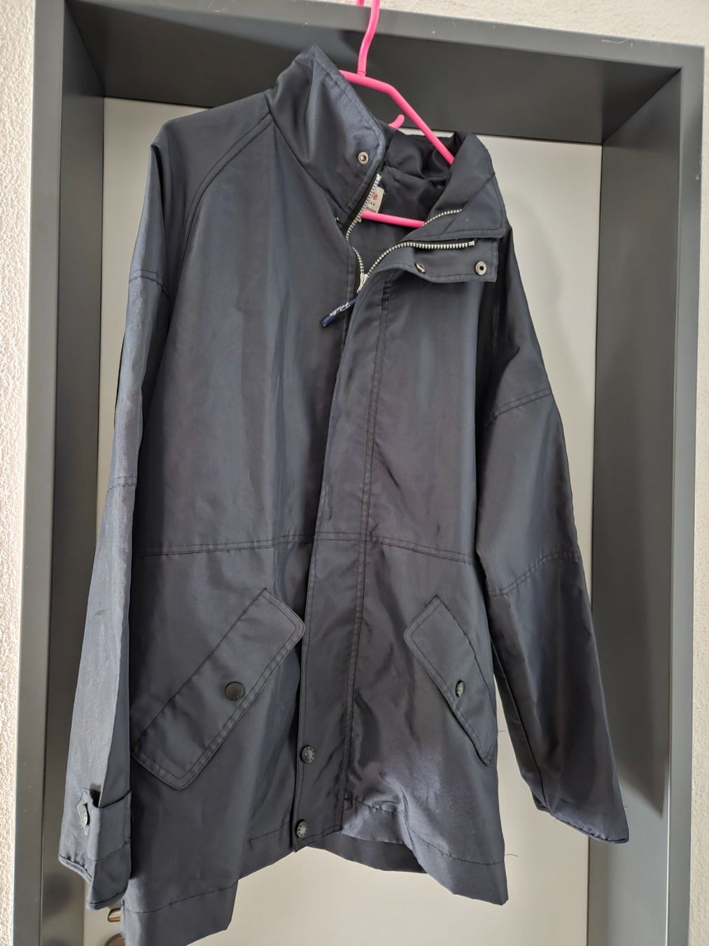 Jacken: Neuw. Outdoorjacke - marine - Gr.L – Neu (gemäss Beschreibung) aus Uznach von Laeuffer
