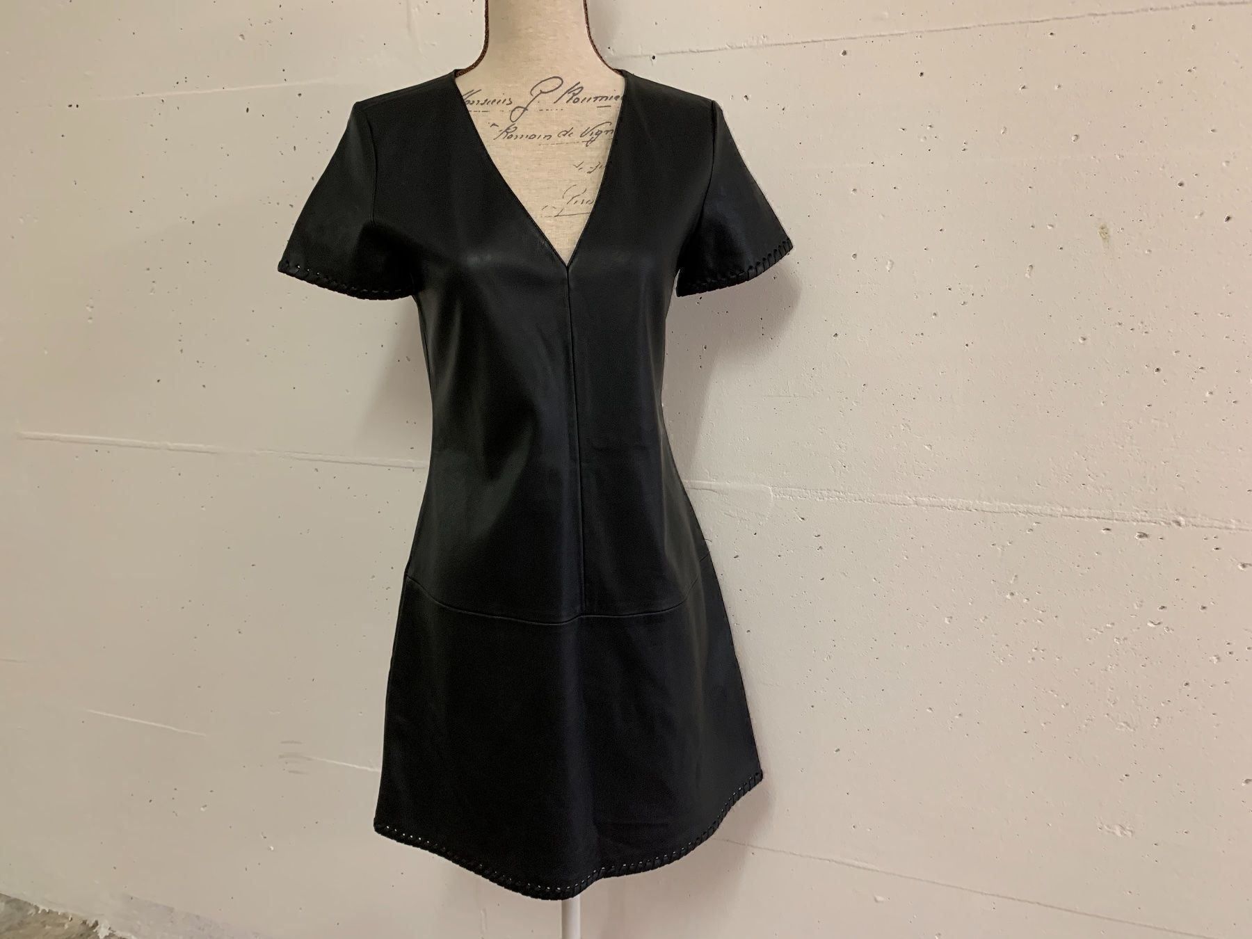 Zara Vestiti: Zara Kleid schwarz Gr. S – Usato da Aarau venduto da Obdulia