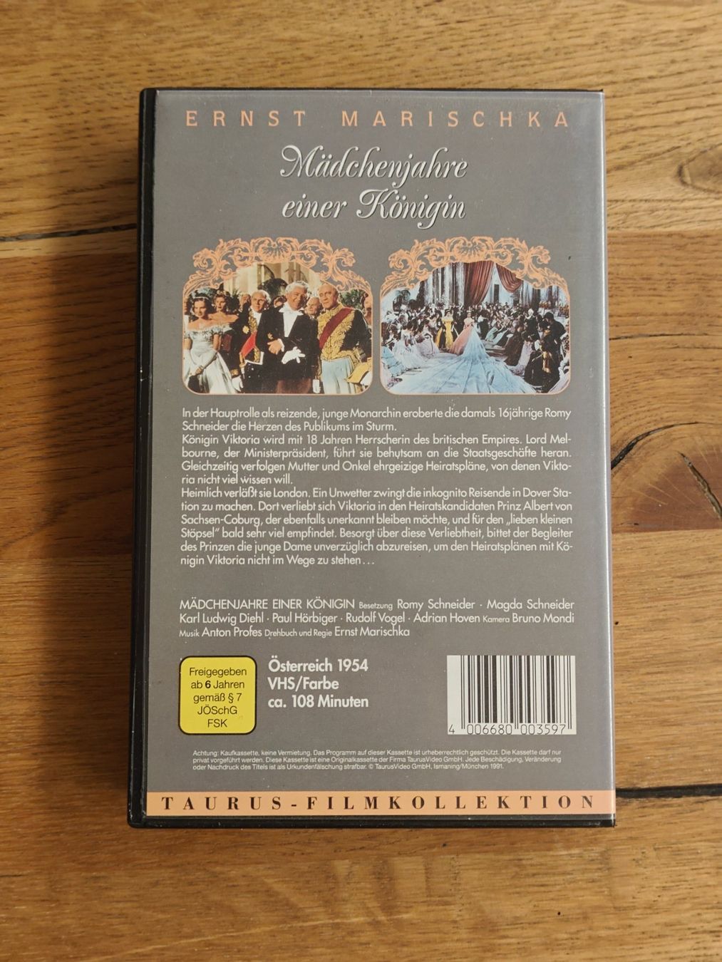 Tutti i VHS: Mädchenjahre einer Königin - Videokassette VHS – Usato da Birr venduto da DisDas 1