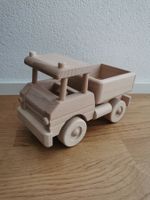 Ökologisches zweiachsiges Holzspielzeug – Auto
