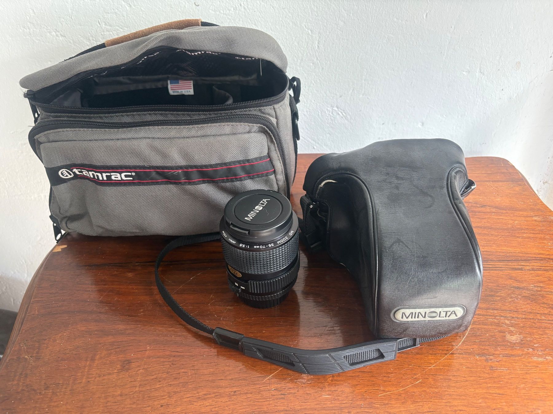 Minolta Appareil photo: Minolta X-700 Spiegelreflexkamera Set mit 2 Objektiven & Tas – D'occasion à Basel par kia_wlc2 7