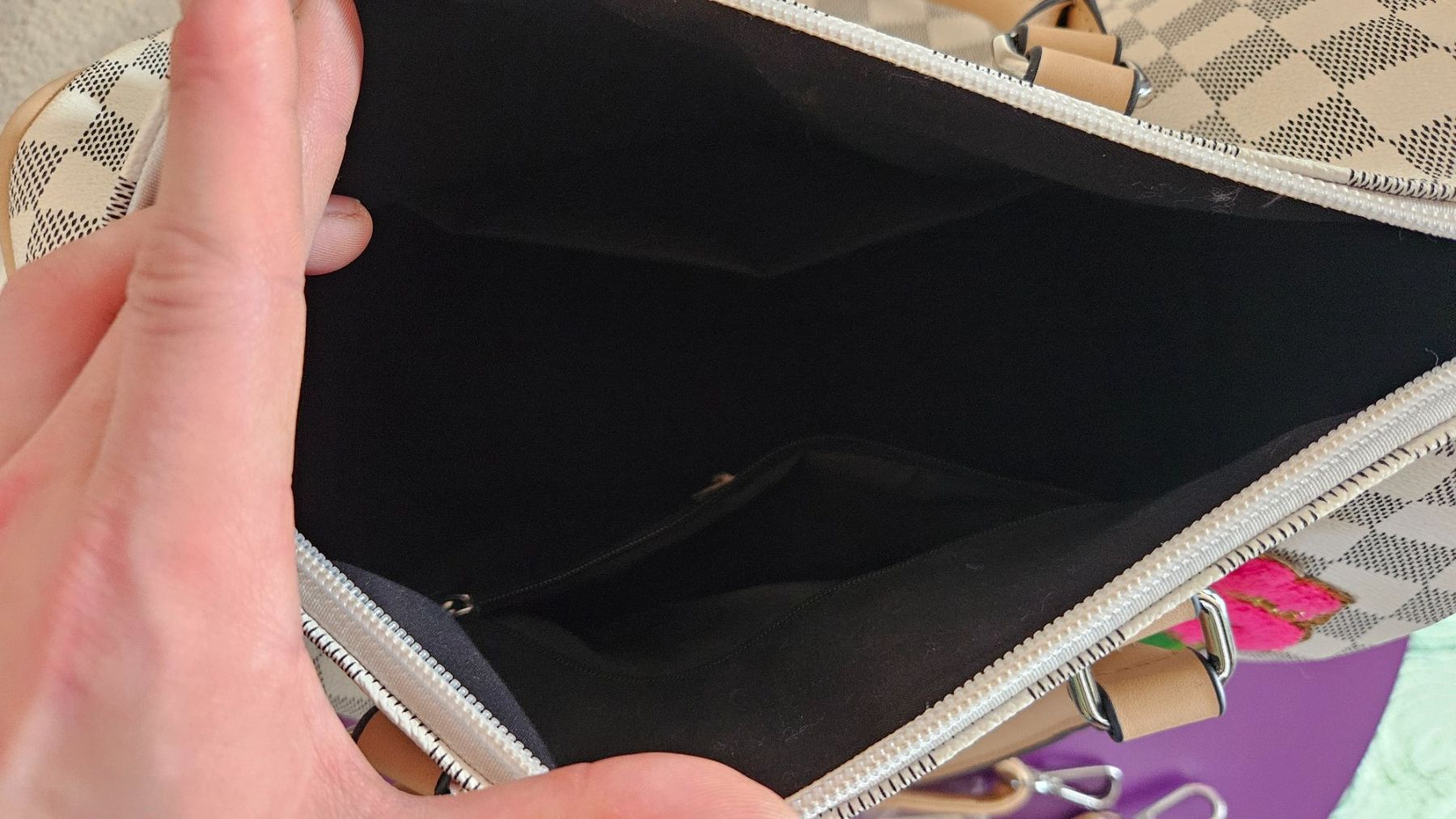 Borse: Handbemalte Handtasche mit Dagobert Duck – Usato da Basel venduto da True_Hofer_Store 5