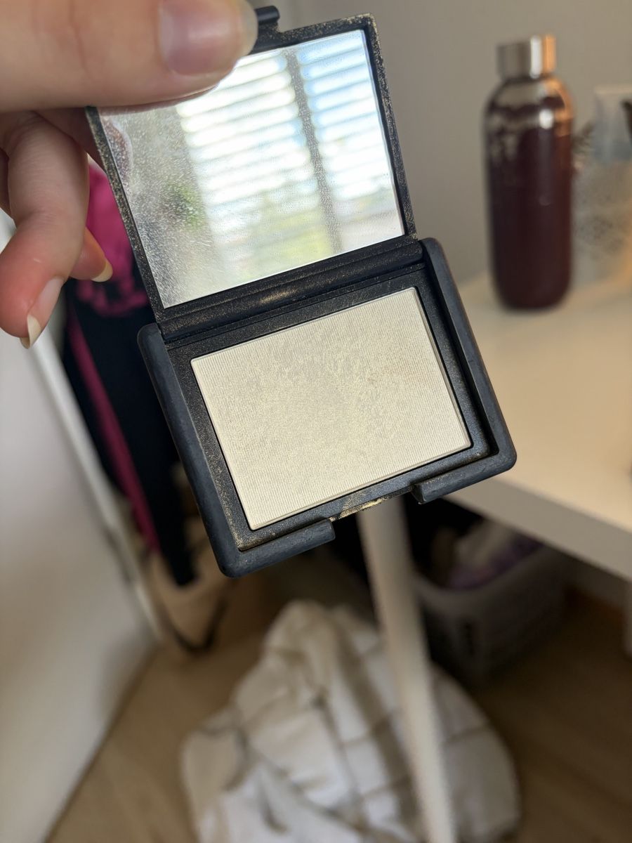 Nars Make-up: Make up Set (Fenty Beauty, Nars, Benefit) – Gebraucht aus Rütihof von liv_k2bp 6