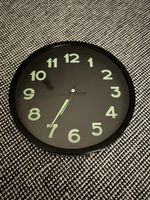 Wall Clock Black Round Face Luminous Numbers 12 Hour