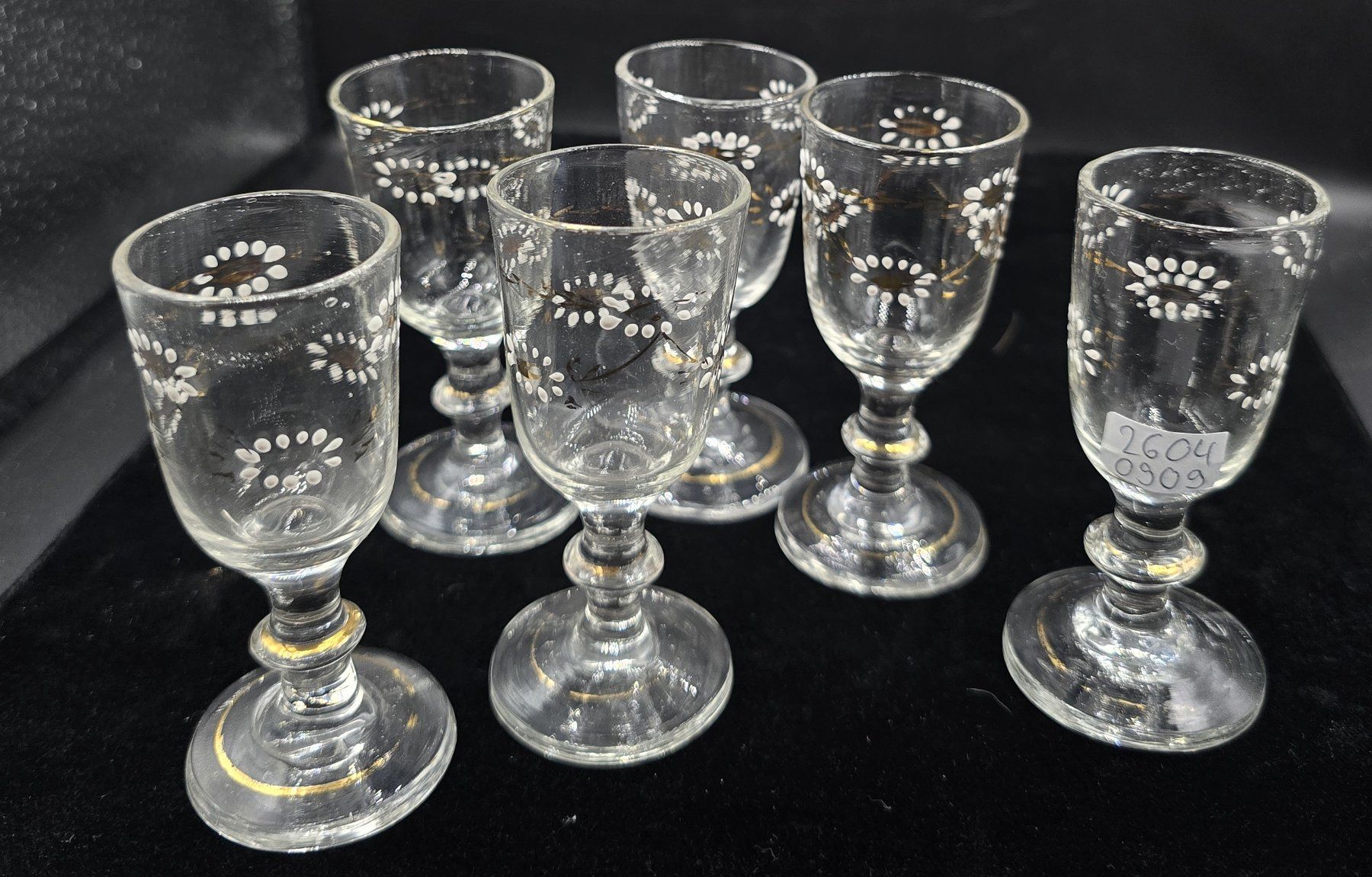 Caraffe: Antike Glaskaraffe mit 6 Gläsern – Usato da Rorschacherberg venduto da snOOpydOg11 4