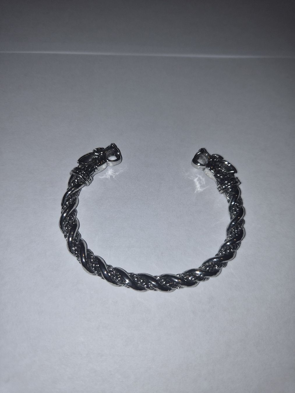 Bracelets: bracelet rigide viking – Neuf (Voir description) à Senèdes par hen_fw8b