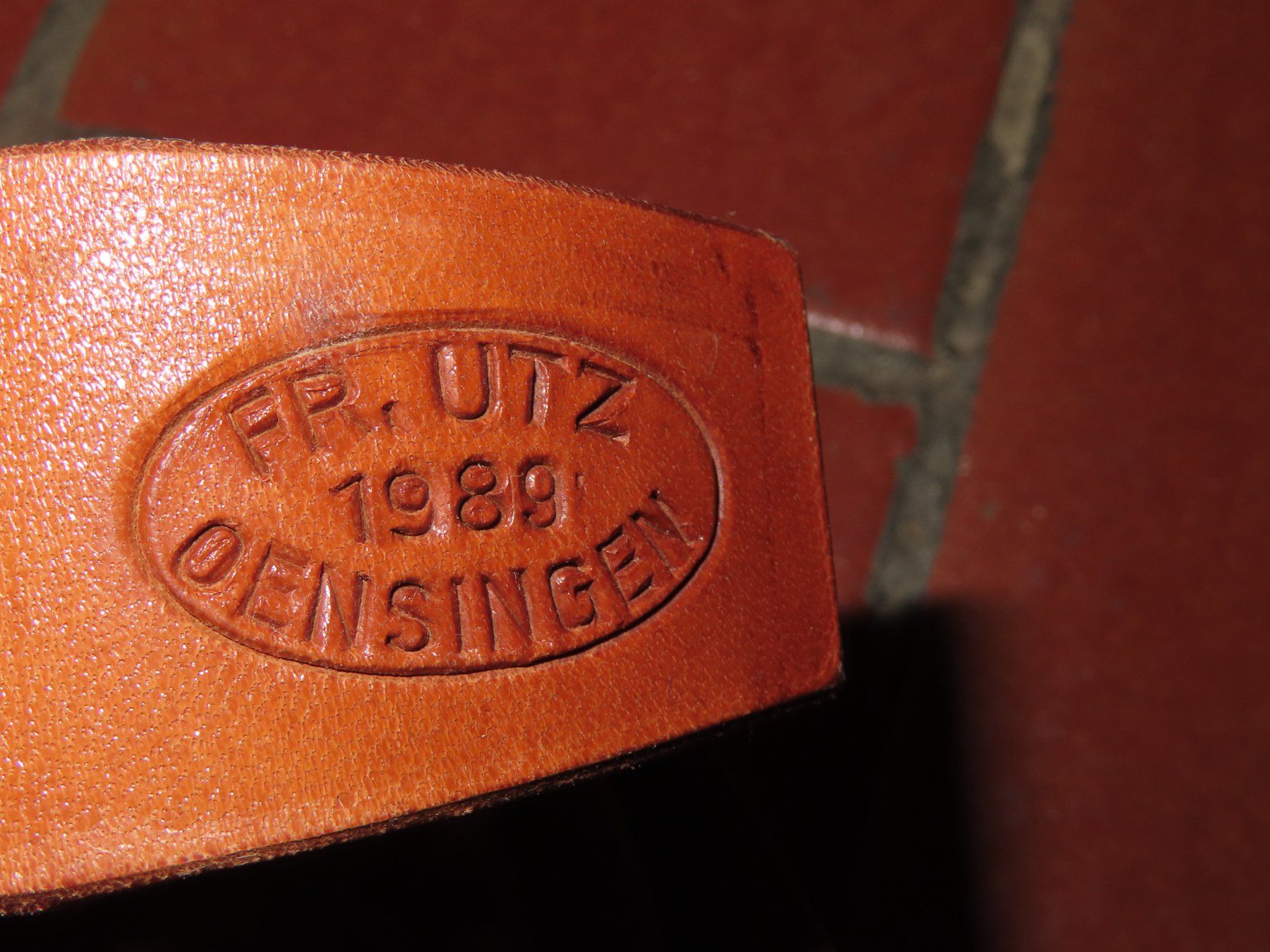 Schweizer Armee Uniformi: Armee Ledergurt Militär Gürtel :130cm – Usato da Grenchen venduto da sunflyer01 1