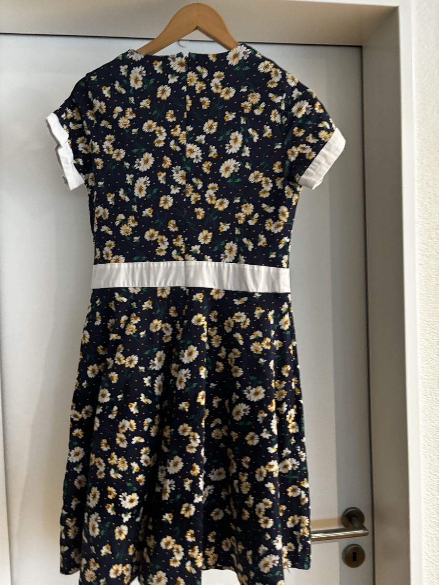 Vestiti: Oktoberfest kleid grosse M – Usato da Seewen SZ venduto da buqe 2