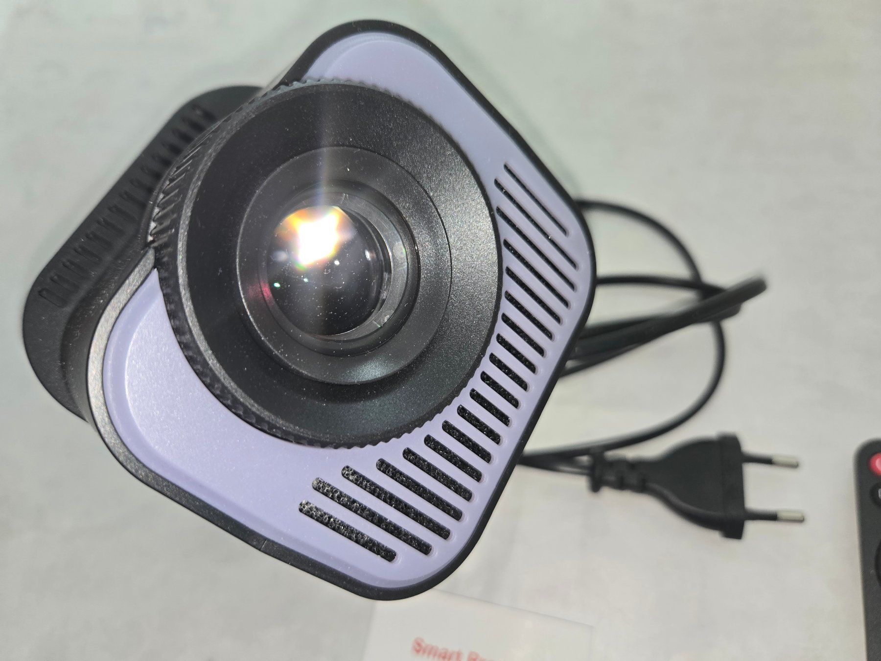 Proiettori: Mini Beamer Smart Projector HY320Mini Ultra HD – Usato da Wiler b. Seedorf venduto da Peterundpaul 1