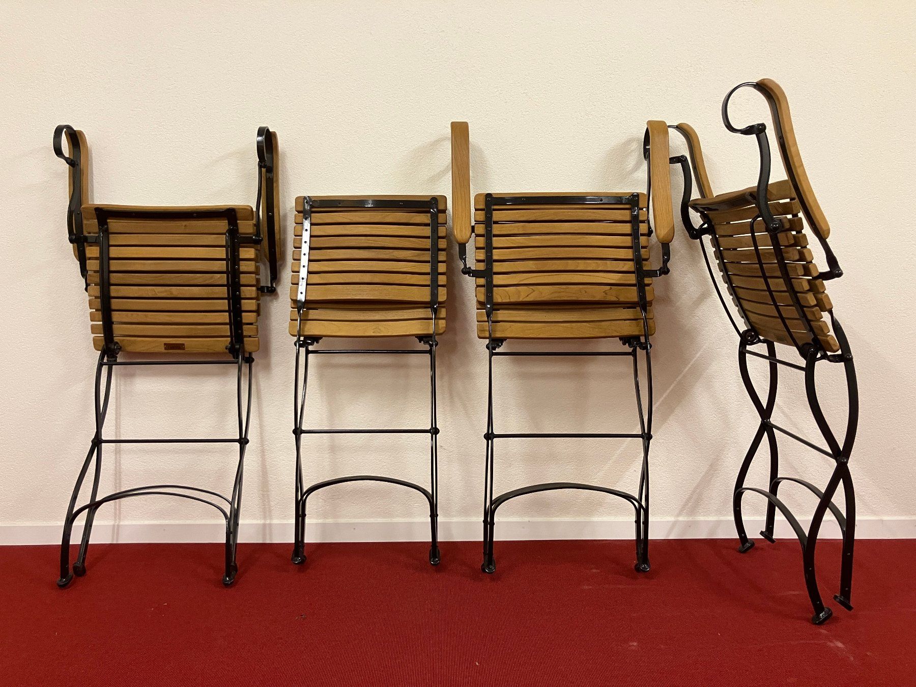 Garpa Stühle: Garpa Teak Gartenstühle "Fontenay" – Gebraucht aus Zürich von