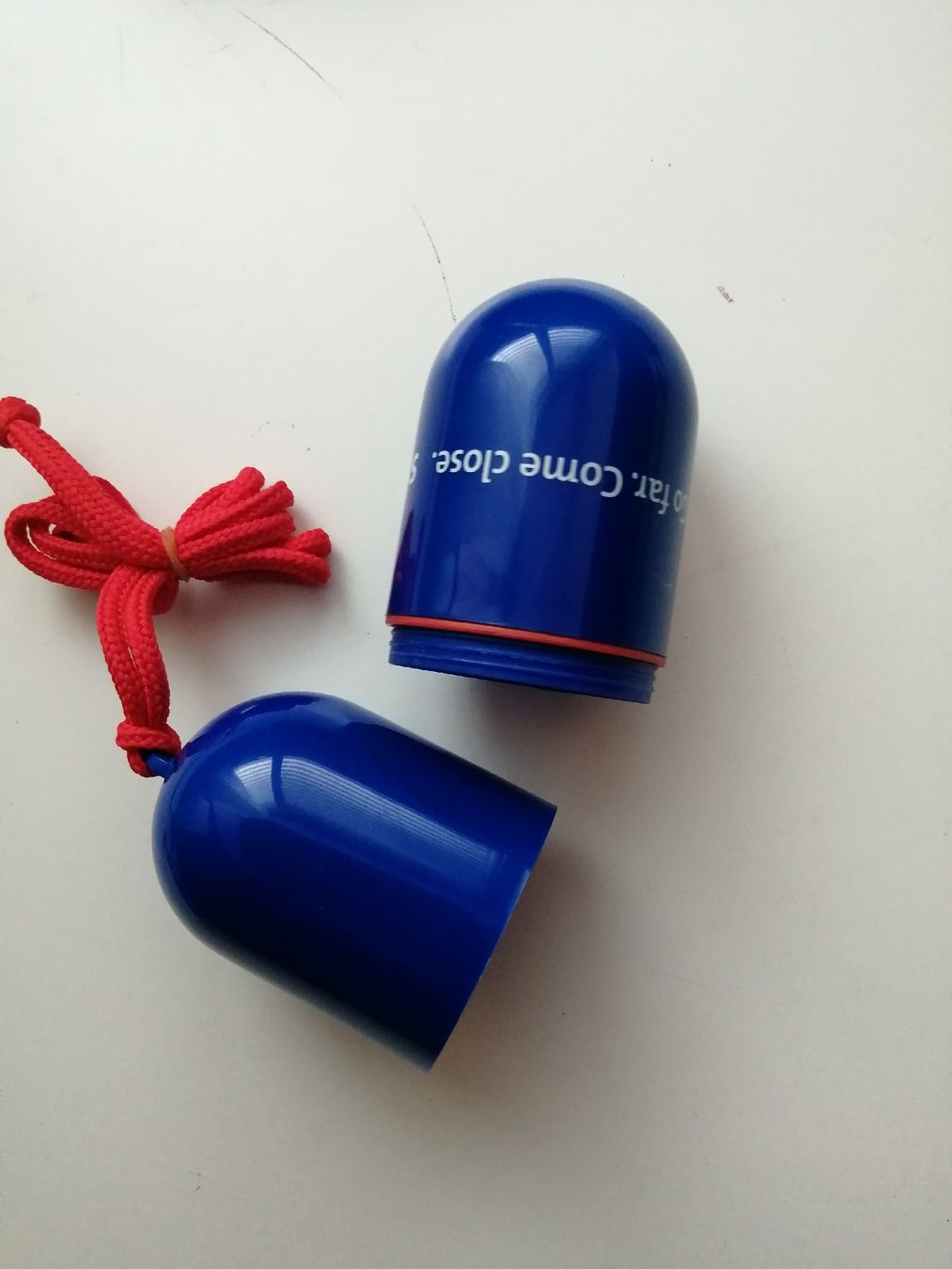 Recipients et similaires: Swisscom Mobile Kapsel mit Schnur neu – Neuf (Voir description) à Honau par holunder3 5