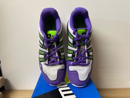 neuer Hallenschuh Grösse 38.5 von Salming