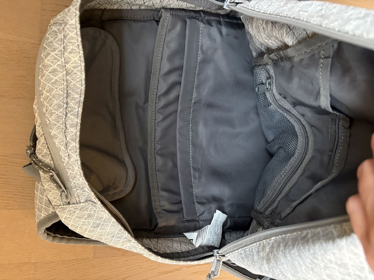 Burton Sacs à dos: Burton Rucksack – D'occasion à Niederrohrdorf par jen_f6cj 5