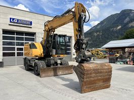 Liebherr A918