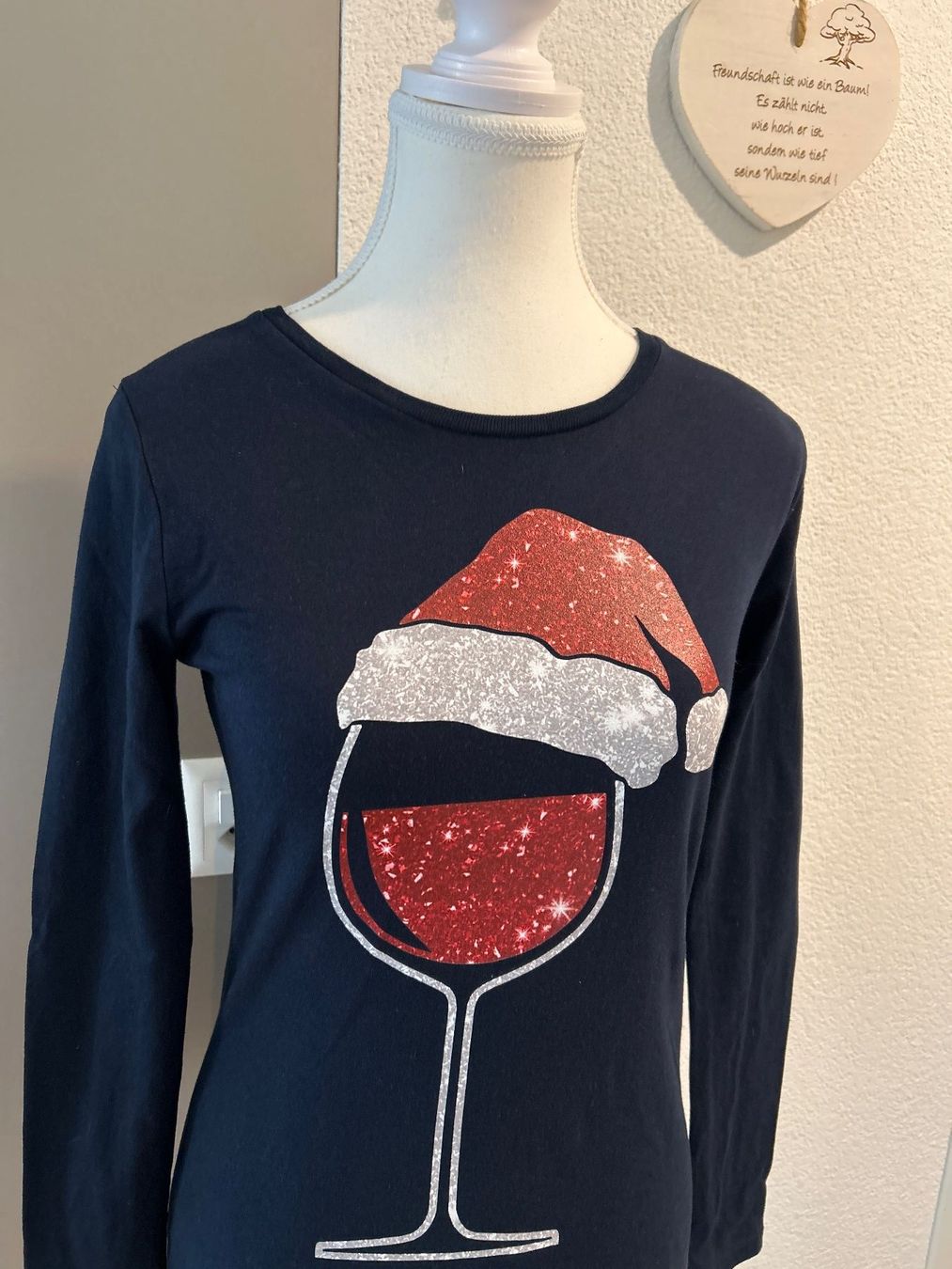 Pullover & Sweatshirts: Weihnachtspullover Damen dunkelblau von B&C Collection Gr.XS – Gebraucht aus Brunnen von Nala2929 1
