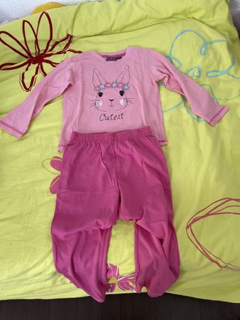 Pyjama fille taille 104