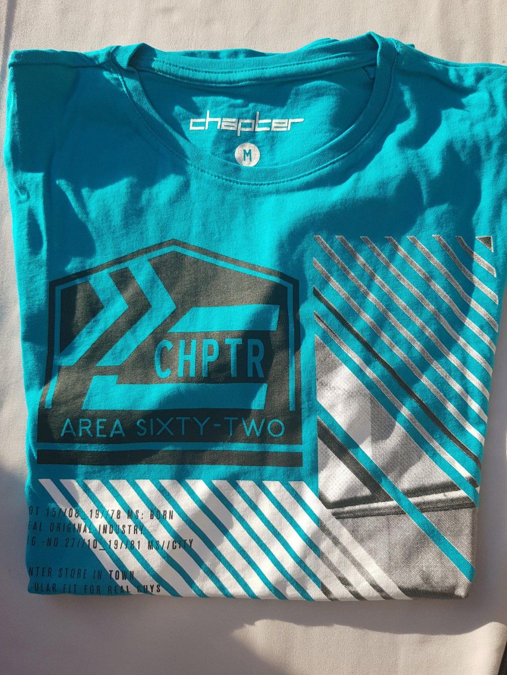 T-shirt: T-SHIRT – Nuovo (secondo la descrizione) da Dottikon venduto da Flaxi