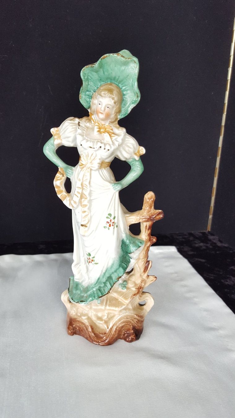 Statuette: Porzellanfigur – Usato da Reinach venduto da 3Guggerli