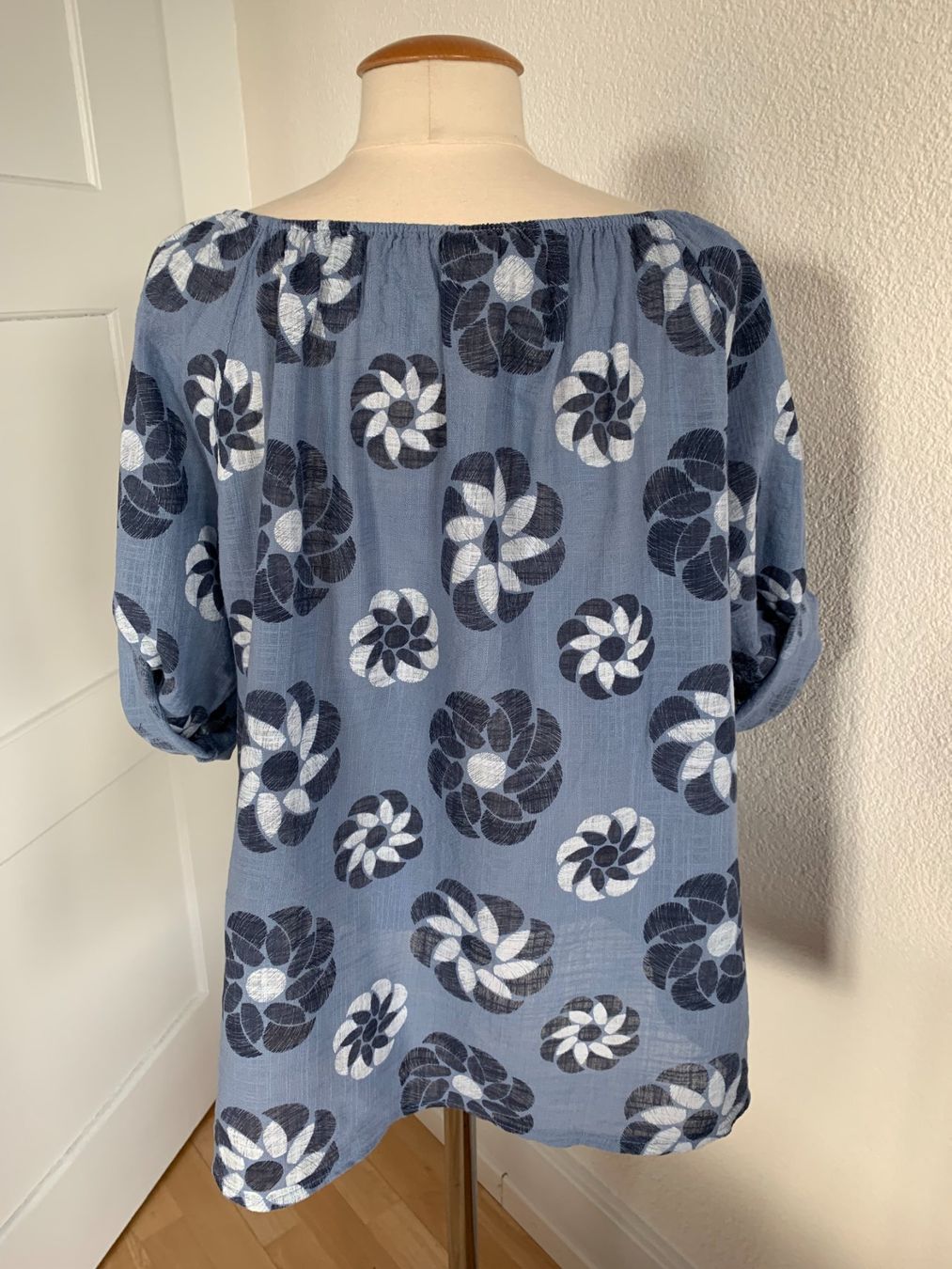 Blusen: ODAY Damen Bluse in Gr. M, Blau – Gebraucht aus Worb von farben20zauber 1