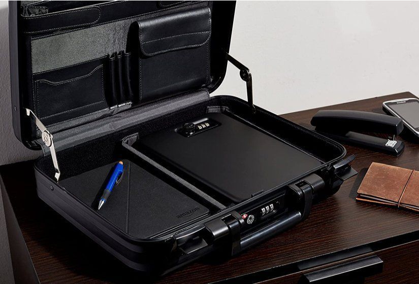 Tresor: Tragbare Sicherheitsbox Zahlenschloss – Neu und originalverpackt aus Bülach von StoreInShop.com 3