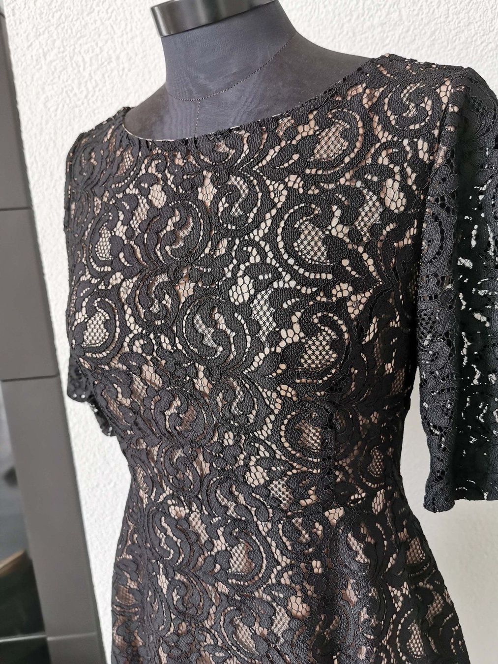 Vestiti: Elegantes Kleid von Phase Eight – Usato da Wil  AG venduto da Kfloh 1