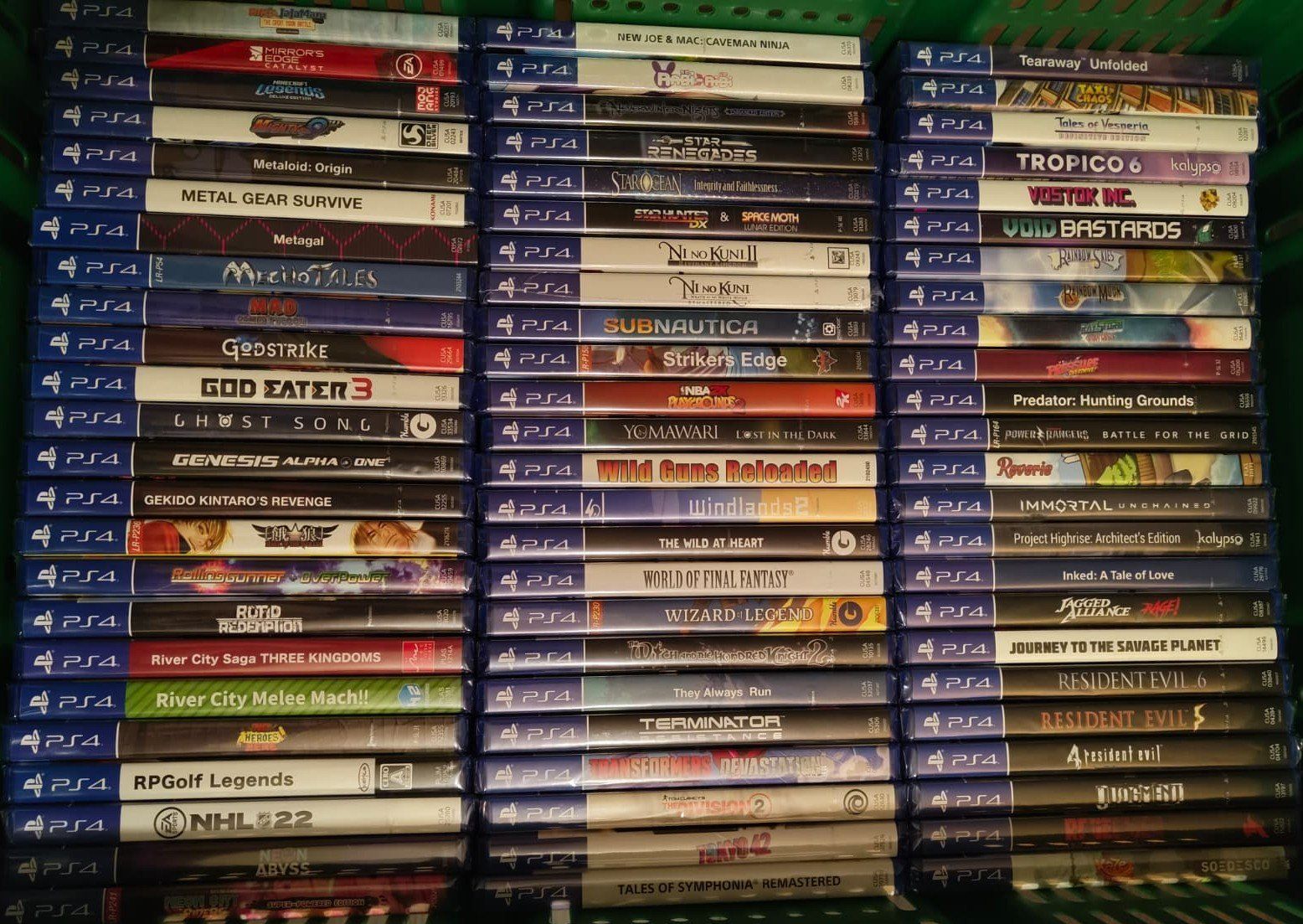 Sony Spiele: Énorme lot de 326 jeux PS4 – Gebraucht aus Froideville von IronC 4