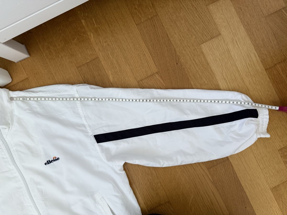 Giacche: Ellesse weiss windjacke Gr. 165-175 – Usato da Urdorf venduto da liska55 6