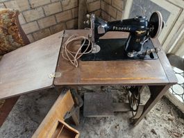 Nähmaschine antik