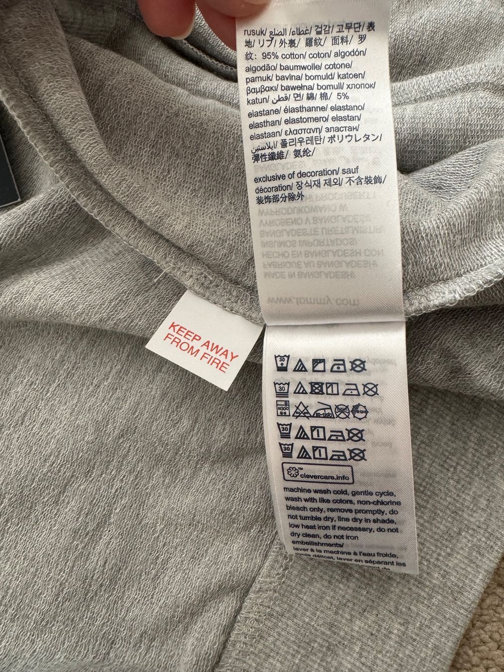 Tommy Hilfiger Maglioni & Felpe: ORIGINAL PULLOVER (SWEATSHIRT) TOMMY HILFIGER – Nuovo e nell'imballaggio originale da Zürich venduto da Mina_09 5