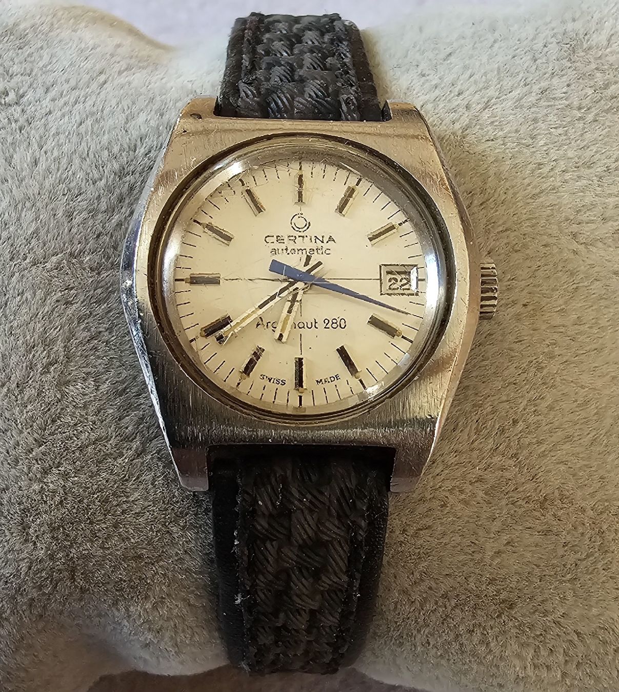 Certina Orologi: CERTINA Automatic Swiss Made Elegante Damenuhr 26mm – Usato da Speicher venduto da Swisswtch 2