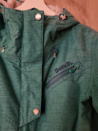 Bench Winterjacke, türkis, Grösse M, Top Zustand!
