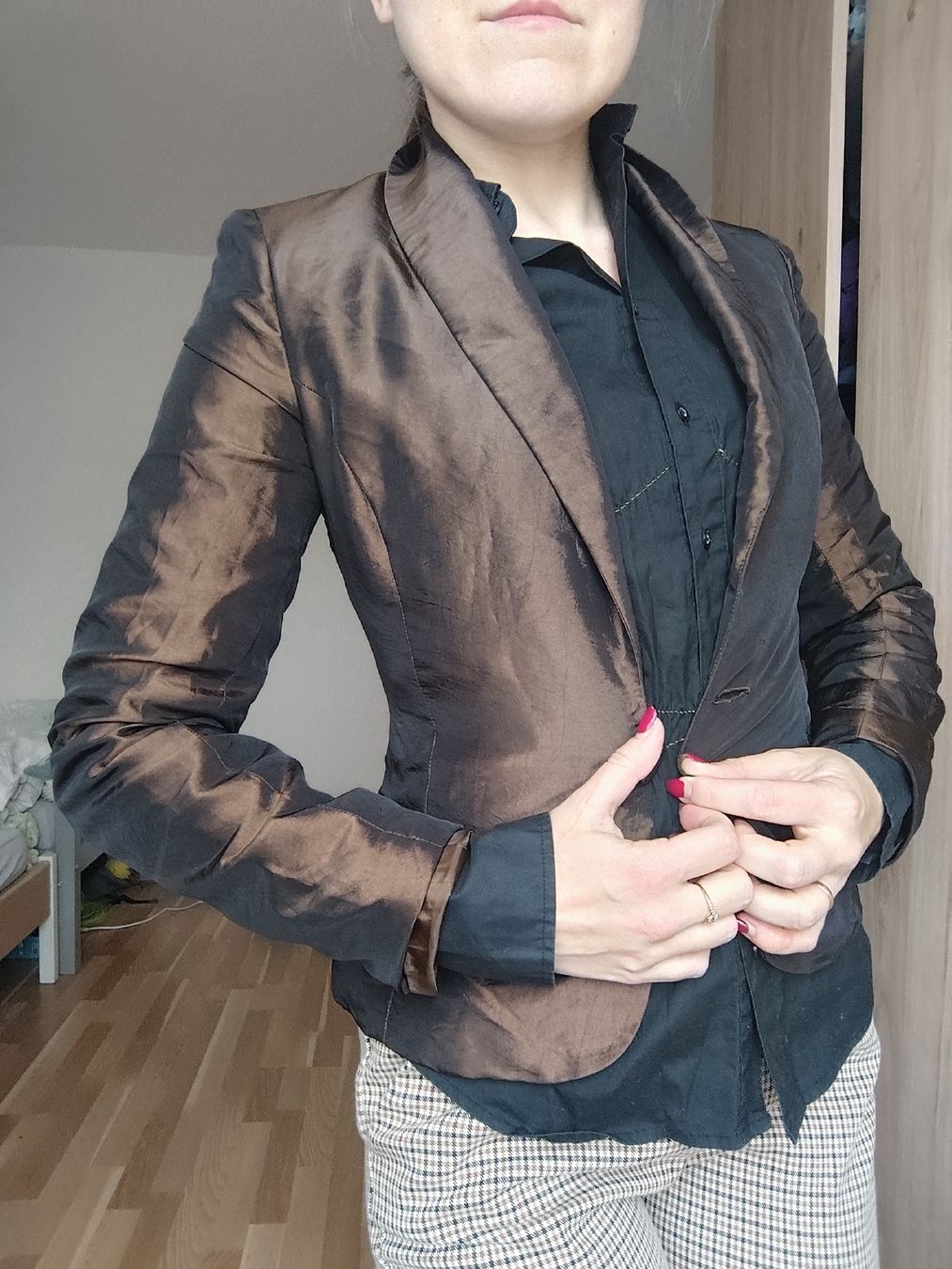 Giacche: Elegant Bronze Blazer - XS – Usato da Mägenwil venduto da VintageGirly 1