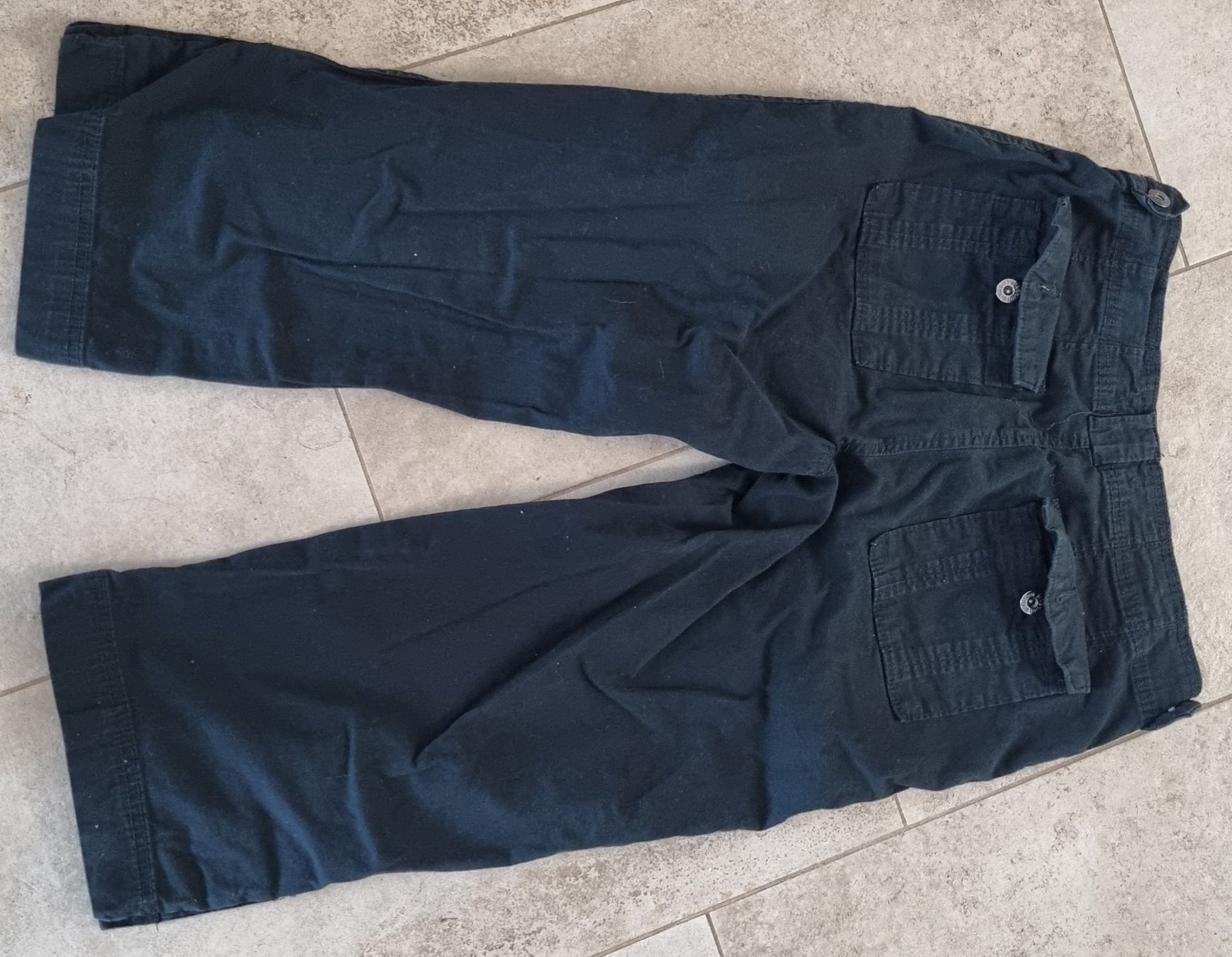 Pantaloni: 7/8 Hose Biaggini gr.42 – Usato da Grossdietwil venduto da GNOM313 1