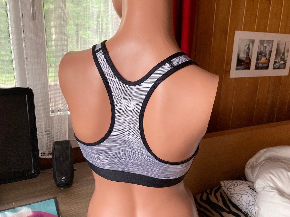 Under Armour Altra biancheria intima: Under Armour Sport BH XS – Usato da Tafers venduto da tobib_23 1