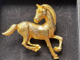 Broche cheval doré vintage, bijou élégant pour collection...
