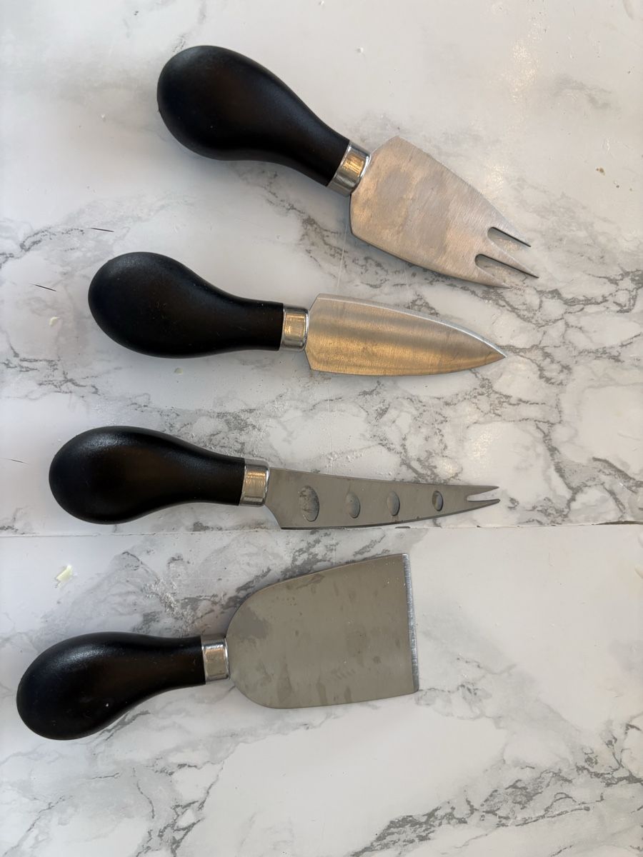 Messer: Cheese knives – Neu (gemäss Beschreibung) aus Regensdorf von hal_79v6