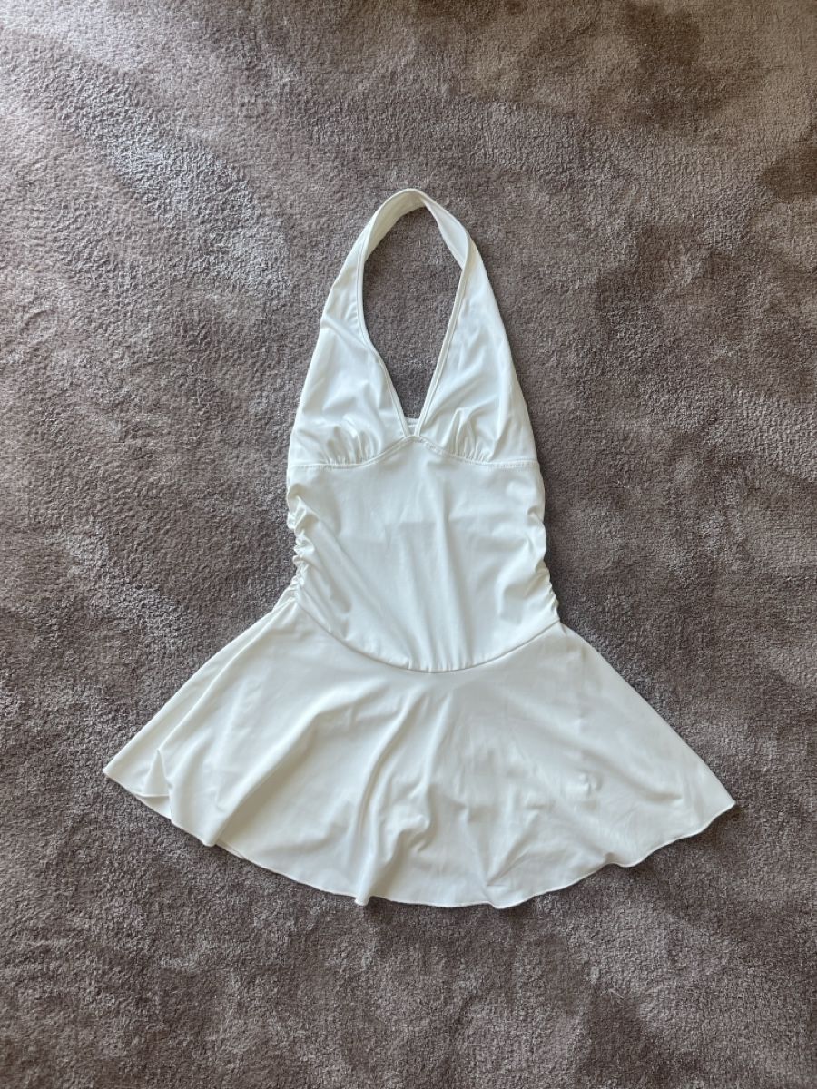 Vestiti: Robe short blanc M – Nuovo (secondo la descrizione) da Lausanne venduto da mae_dj7r