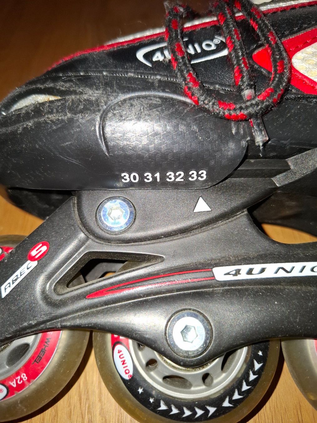 Pattini in linea & Pattini a rotelle: Inlineskates Grösse 30-33 verstellbar – Usato da Pfaffnau venduto da cristinamichel 2