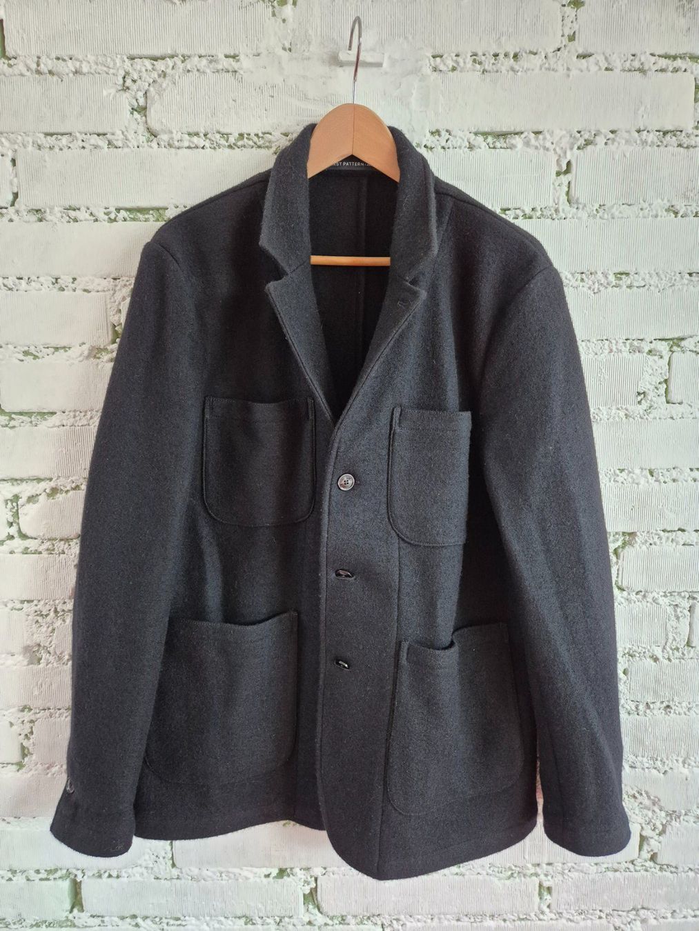 Cappotti: 1ST PAT_RN FIELD "19 MICRON KNIT" PURE WOOL - L – Usato da Zofingen venduto da Tabunis 1