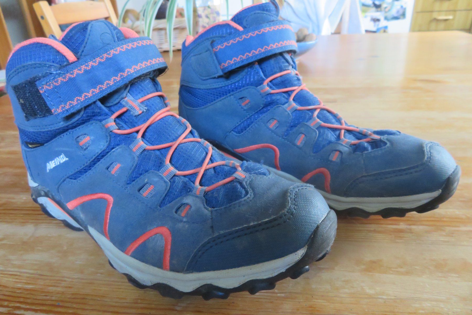 Meindl Scarpe per ragazze: Meindl, Gtx Wanderschuhe Gr.39 – Usato da Steckborn venduto da Bibendum02