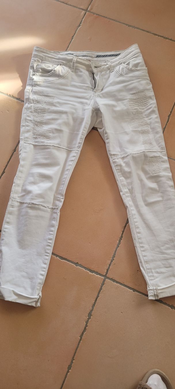 Nile Jeans: Nile jeans blanc cassé  S + stretch – Usato da Echallens venduto da frimousse2008