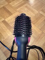 Revlon One-Step Haartrockner und Stylingbürste gebraucht
