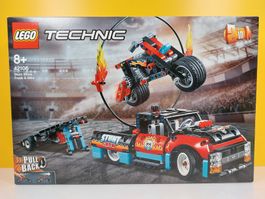 LEGO Technic 42106 - Stunt-Show mit Truck und Motorrad NEU