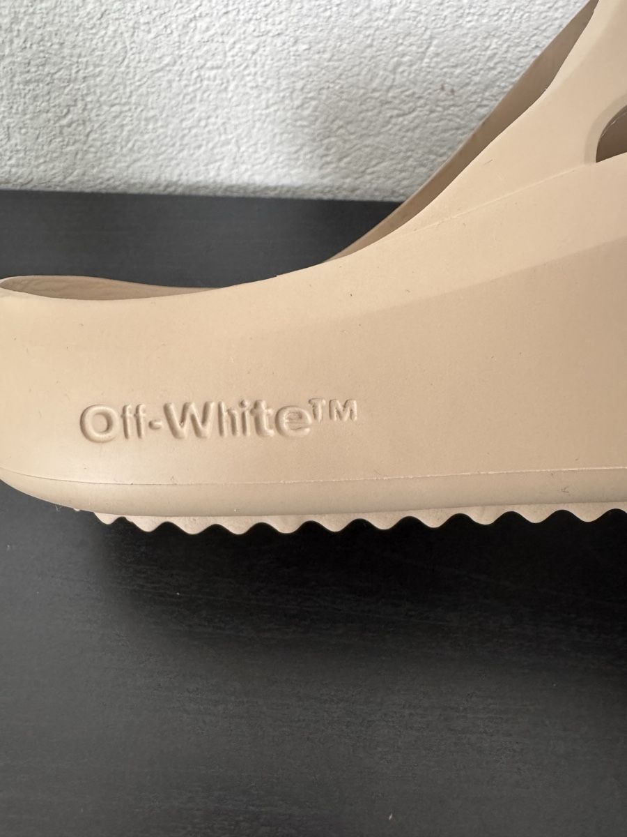 Off-White Herrenschuhe: Off-White slides in rubber size 40, brand new – Neu (gemäss Beschreibung) aus Dübendorf von fra_h2bp 5