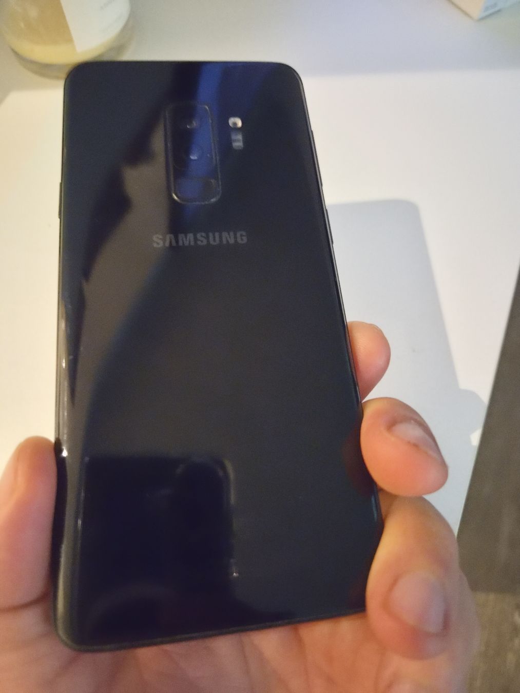 Samsung Telefoni cellulari / Smartphones: Samsung Galaxy S9+ Smartphone Schwarz gebraucht – Usato da Riehen venduto da OliverK0102 1