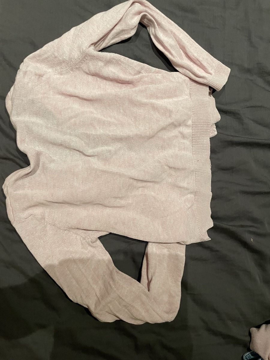 H&M Giacche & Cappotti: Wunderschönes Baumwolljäckchen 110/116 – Usato da Grosshöchstetten venduto da and_7gf5 2